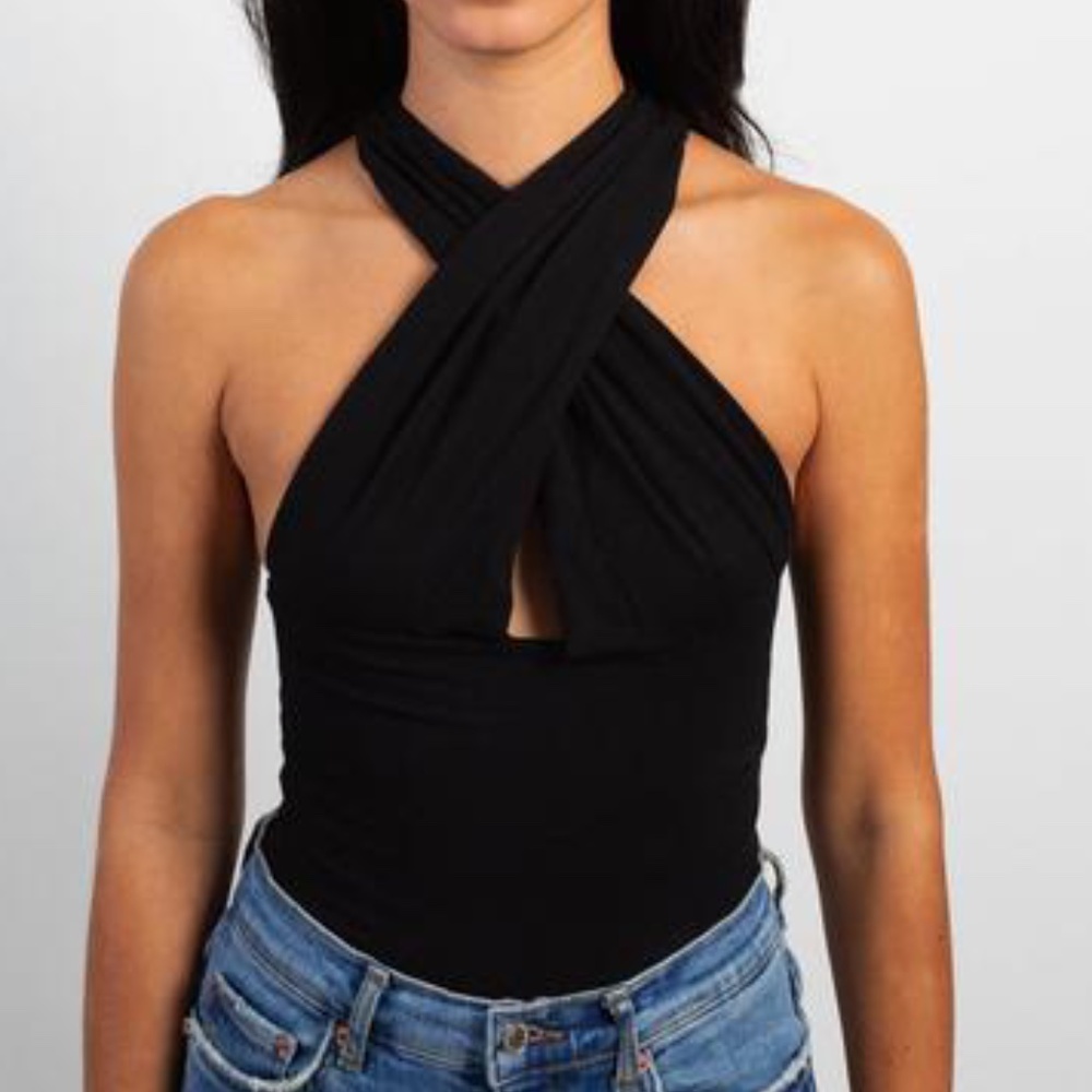 Black Crossover Tank